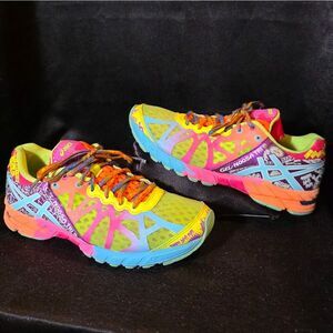 ASICS Gel-Noosa Tri Running Womens Size 8